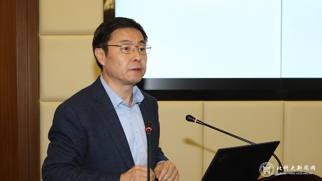 e980cc21011944349ca5f0b08090fb6c.jpg 鞍钢 3.jpg